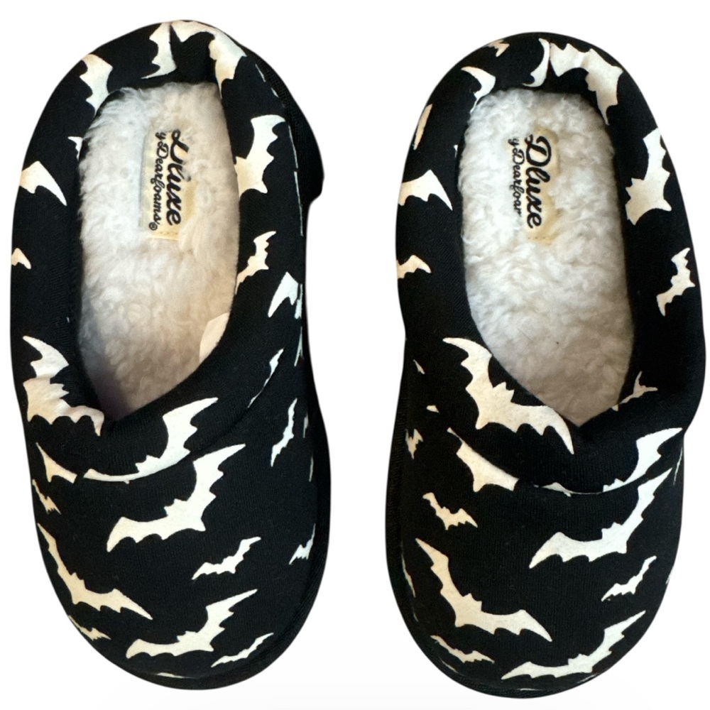 Deluxe by Dearfoarm Glow in The Dark Clog Bat Slippers Size 11/12